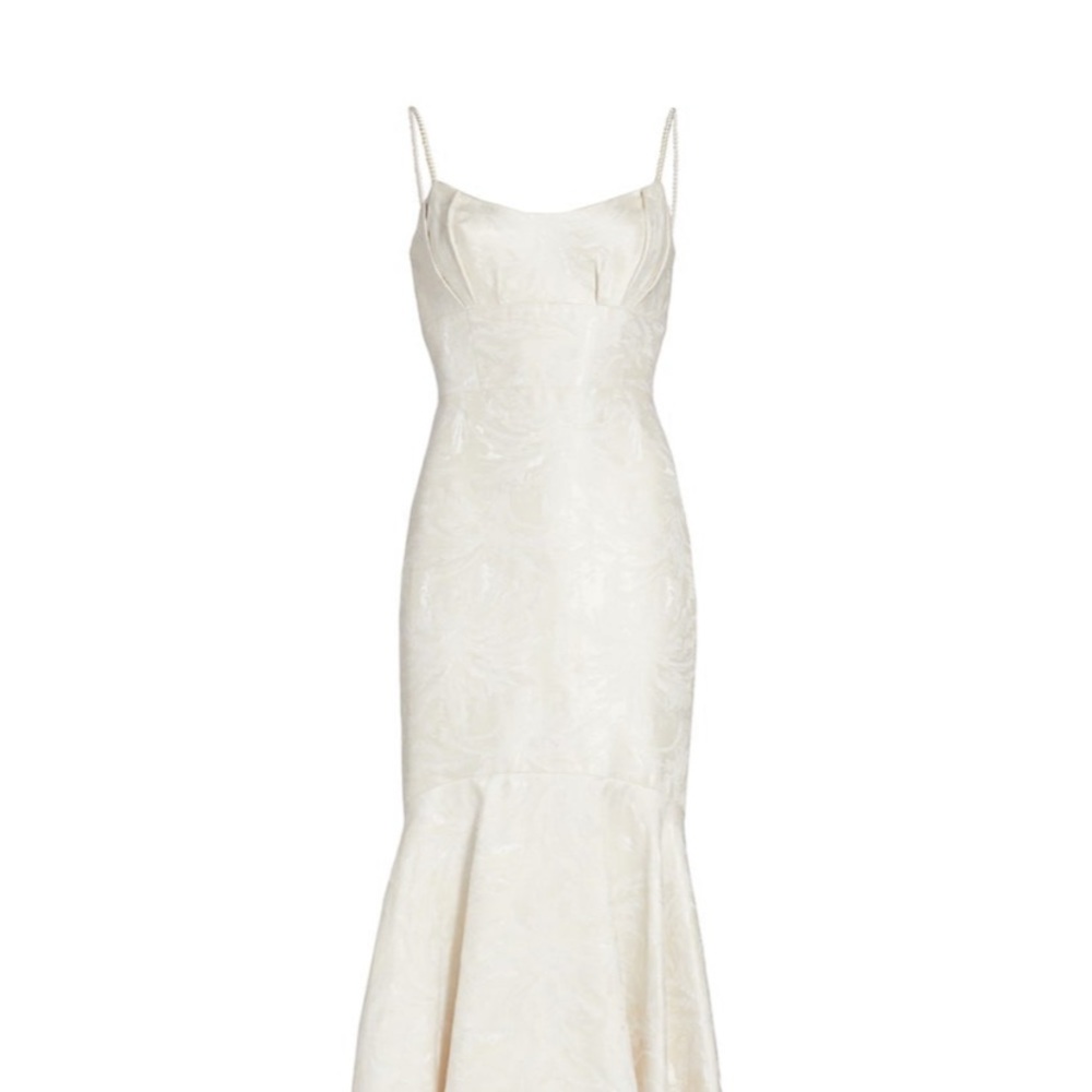 ML Monique Lhuillier
Faux Pearl Strap Gown